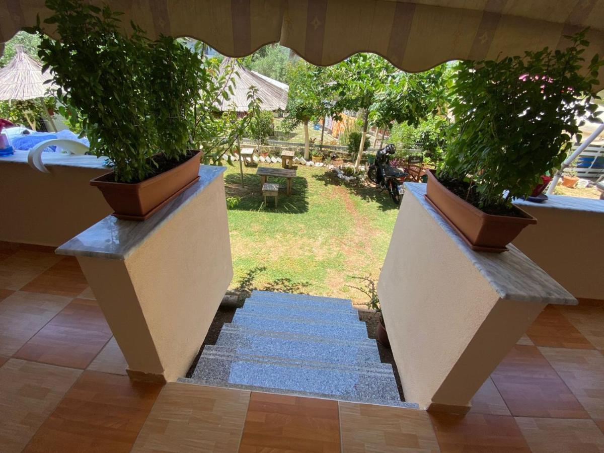 Areti Rooms Hotel Himare Luaran gambar