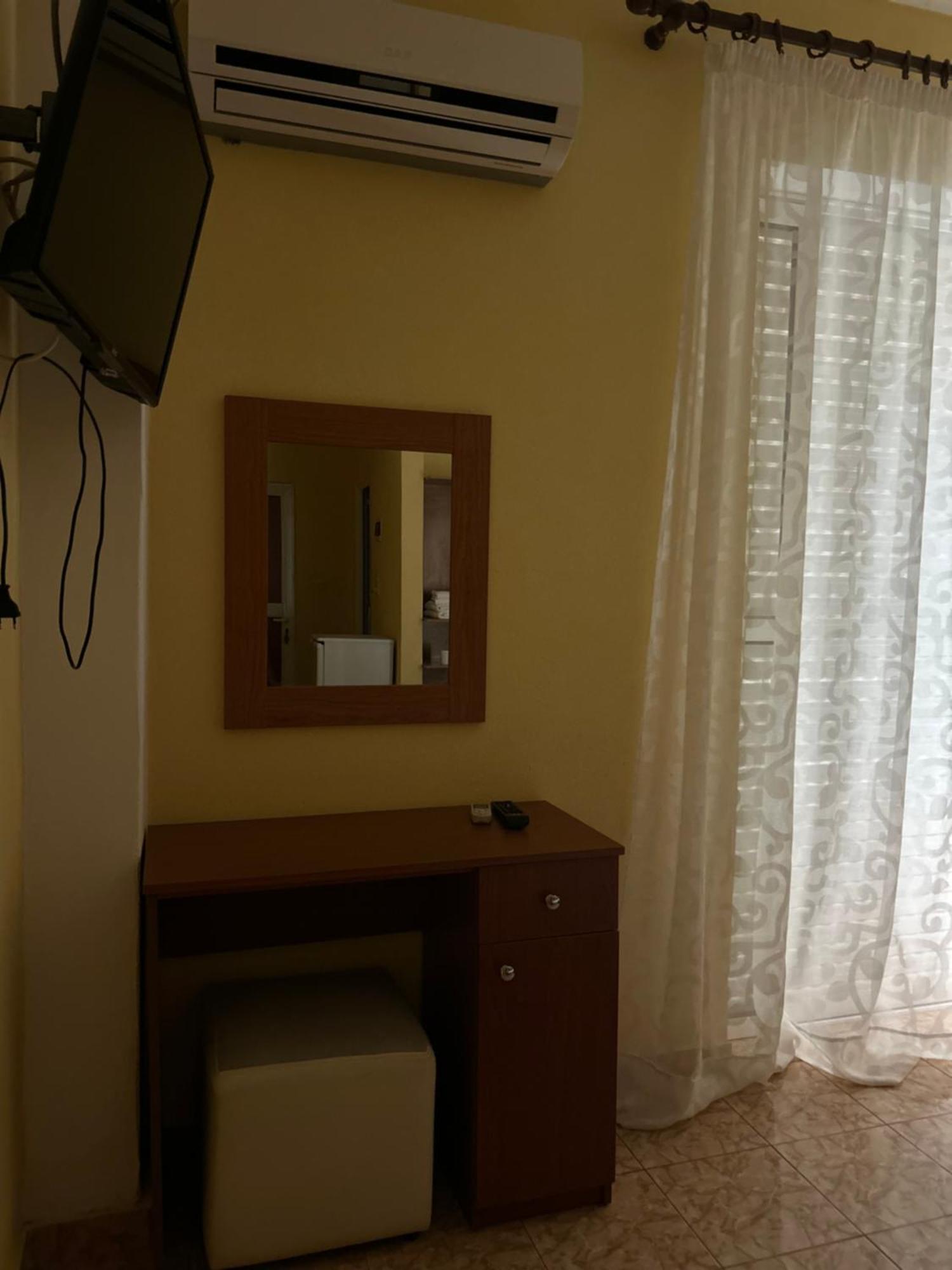 Areti Rooms Hotel Himare Luaran gambar